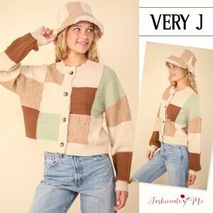 VERY J Color Block Button Down Textured Knit Cropped Sweater Cardigan | Oatmeal